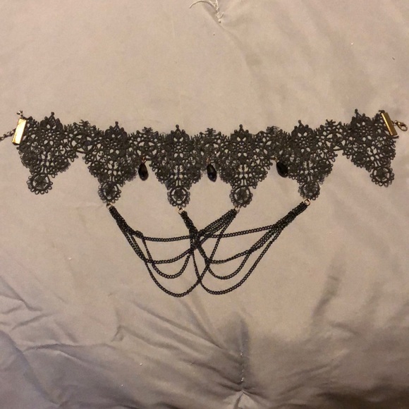 Jewelry - Black lace Choker